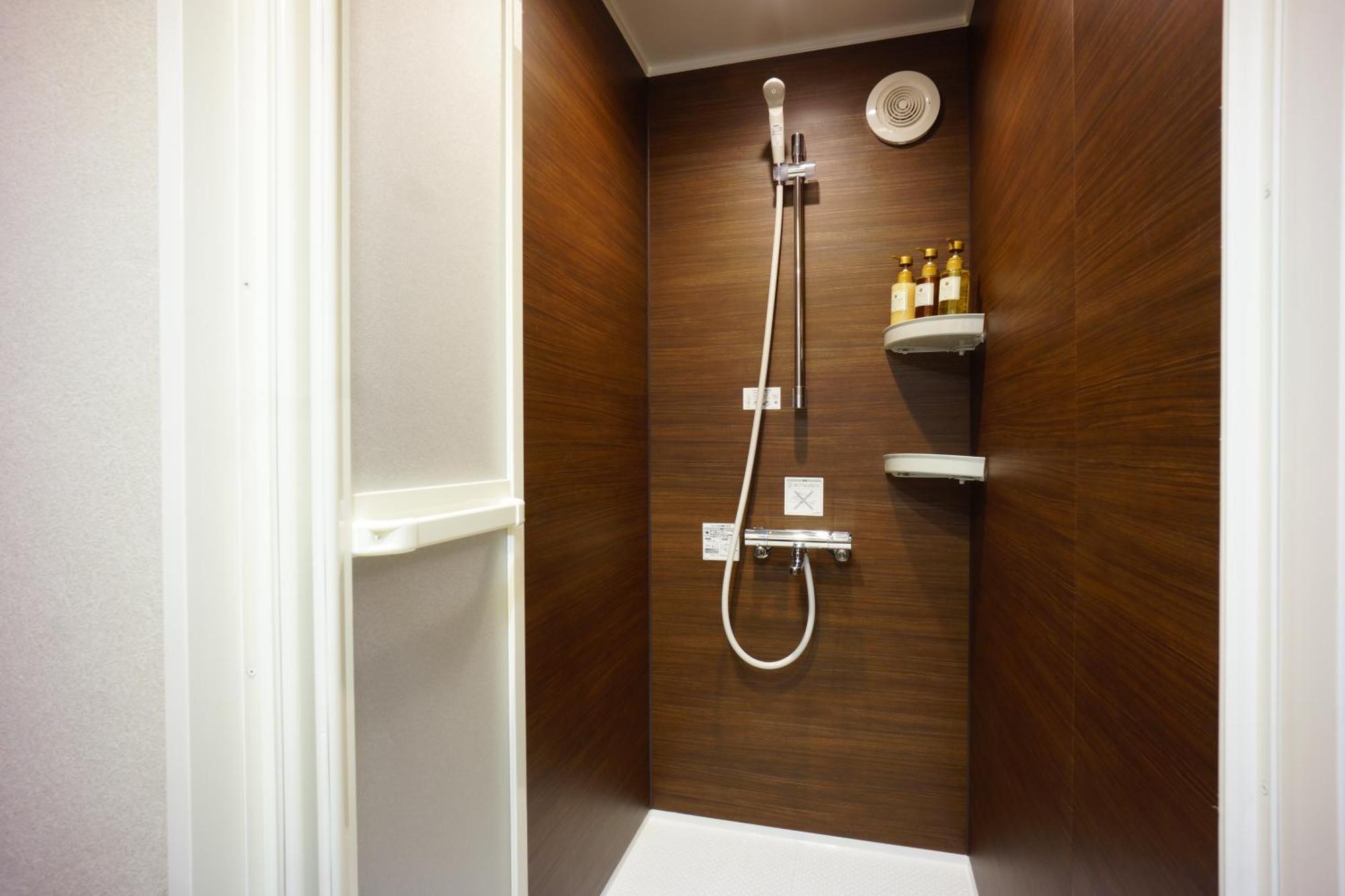 Rona Hotel Tokyo Eksteriør bilde